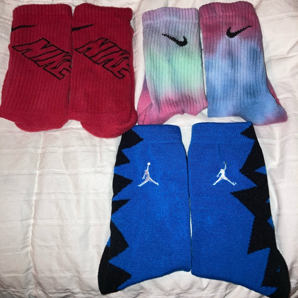 Nike and jordan sock bundle(size 7-9)